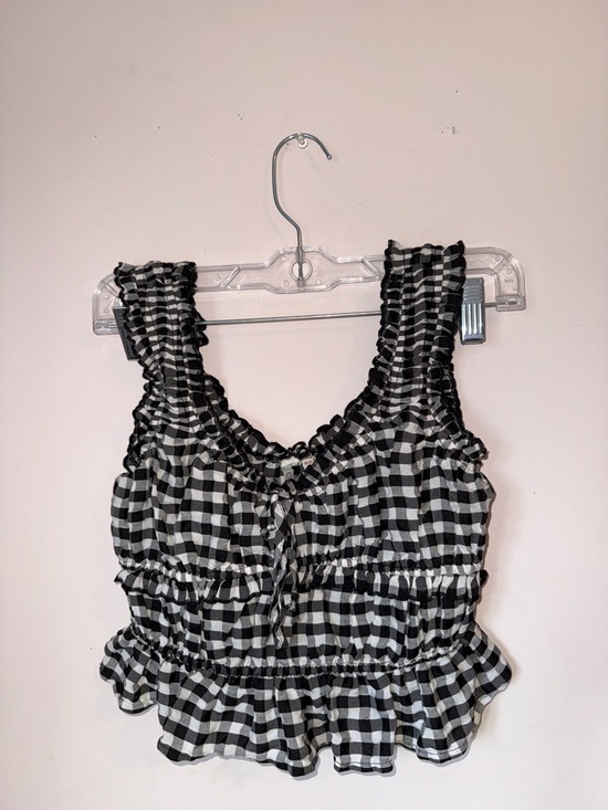 Tops - Black and White Gingham Ruffle Crop Tank Top
